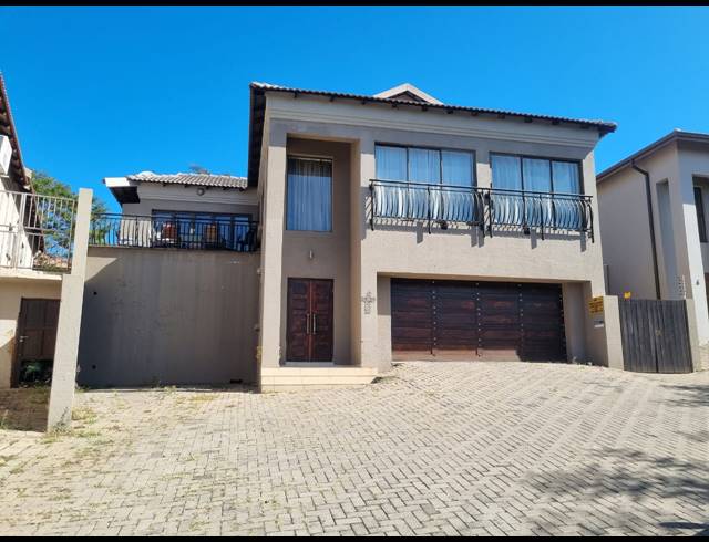 3 BEDROOM HOUSE FOR SALE IN SAFARI GARDENS
